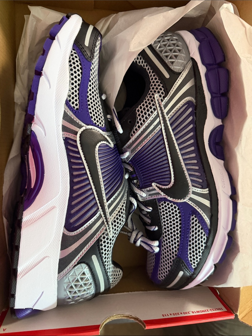 Nike Vomero 5